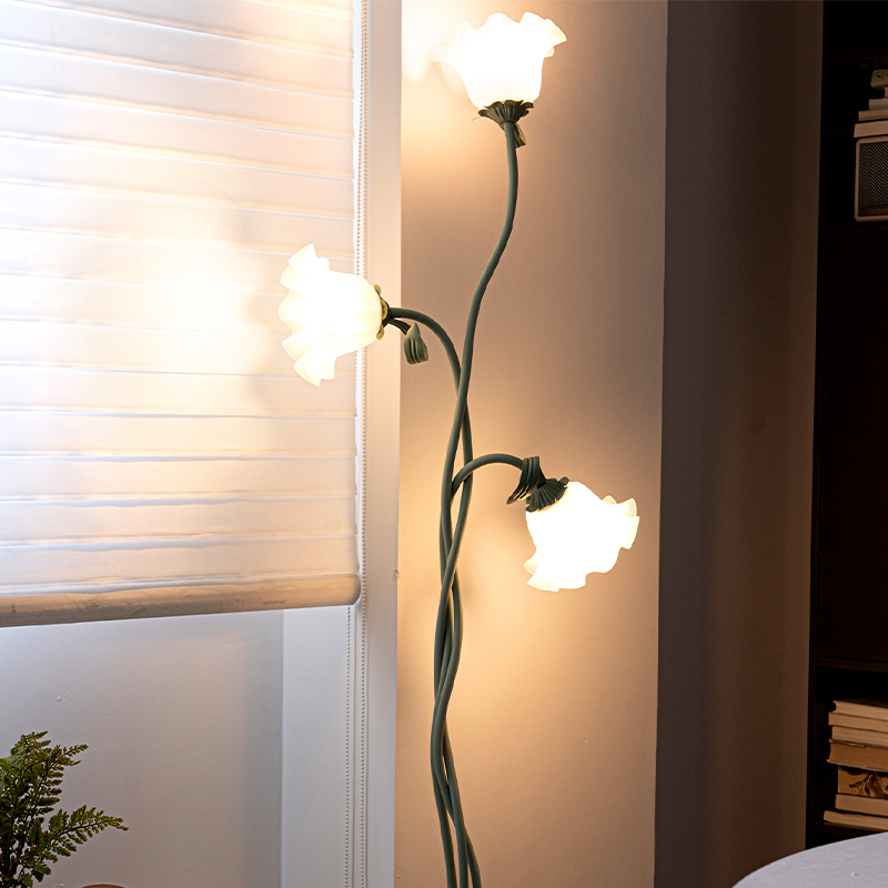 Floor Lamp Tripod - Blumen Stehlampe, e26 elegante 3 Kopf