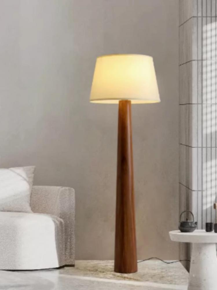 Konische Eiche Stehlampe Wabi  – Floor Lamp Tripod Bewertung und Preis